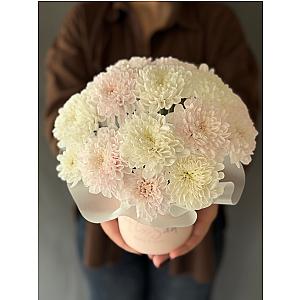 Композиция классик в фирменой коробке (розовая)